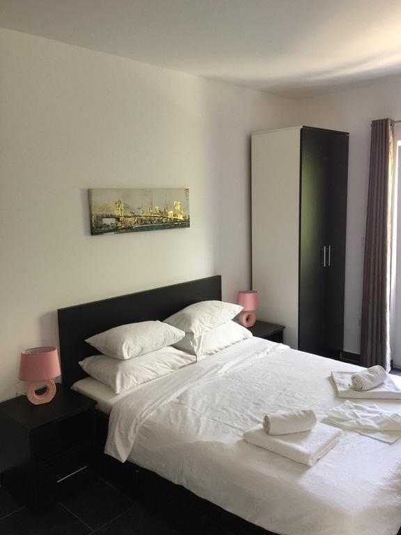 Alessandra Apartments Sveti Stefan Bagian luar foto