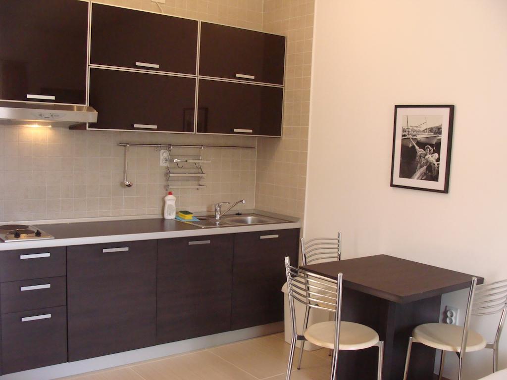 Alessandra Apartments Sveti Stefan Ruang foto