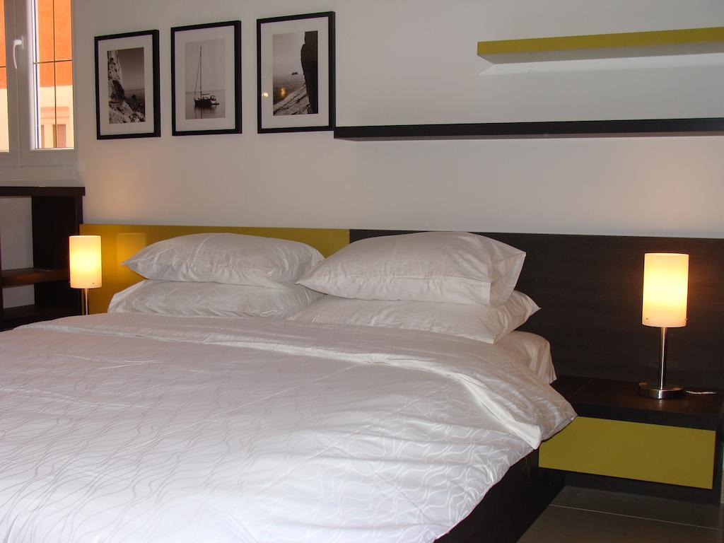 Alessandra Apartments Sveti Stefan Bagian luar foto