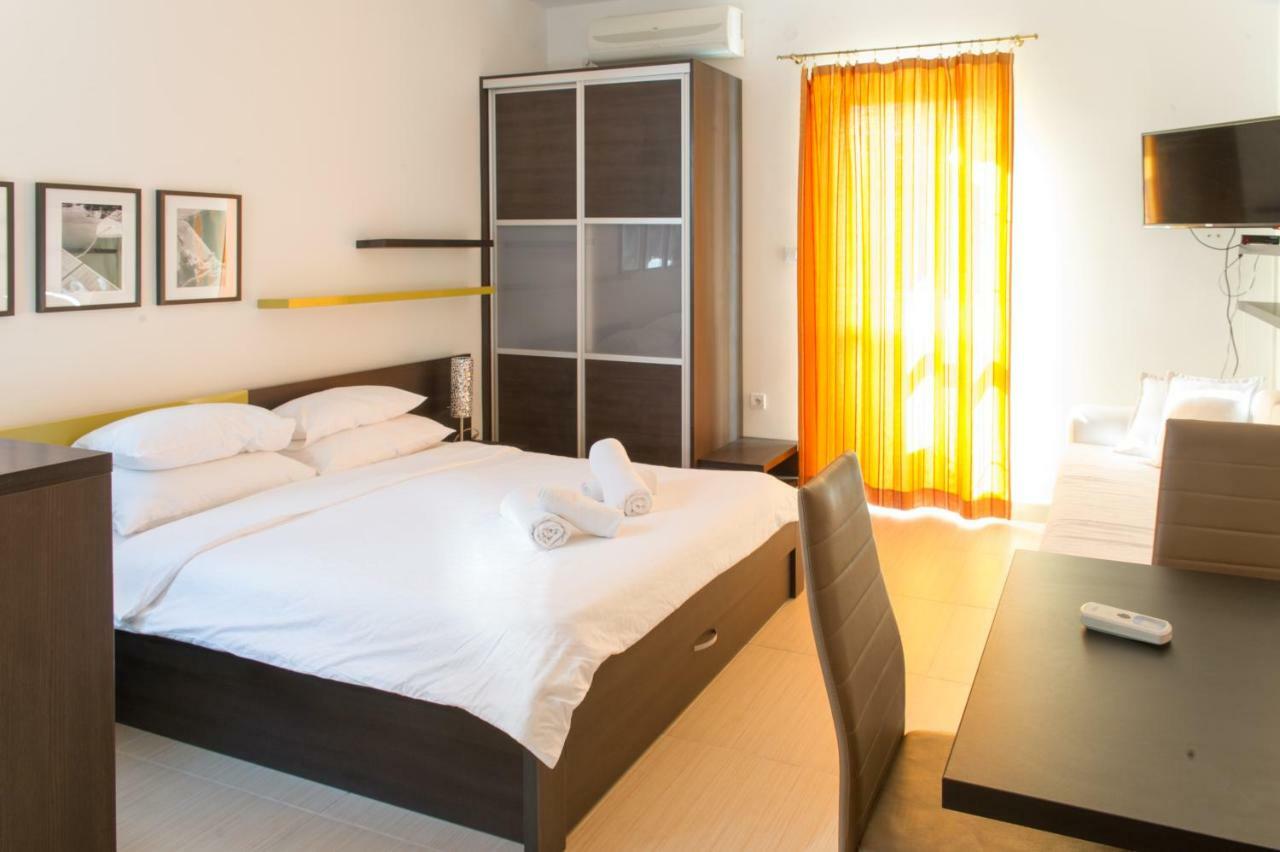Alessandra Apartments Sveti Stefan Bagian luar foto