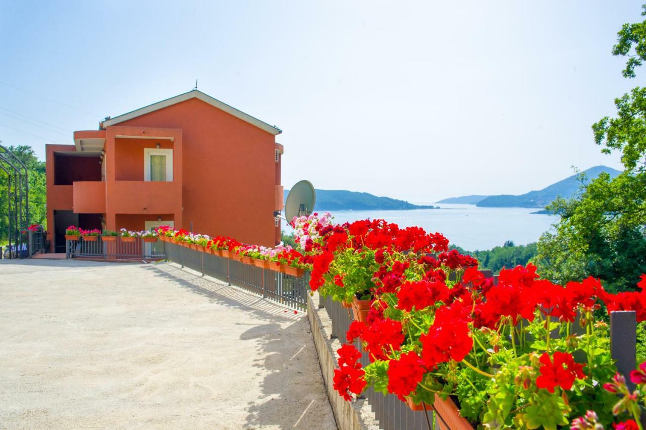 Alessandra Apartments Sveti Stefan Bagian luar foto