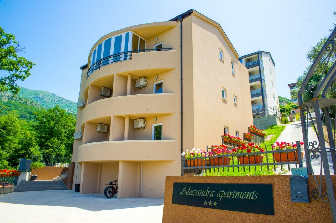 Alessandra Apartments Sveti Stefan Bagian luar foto